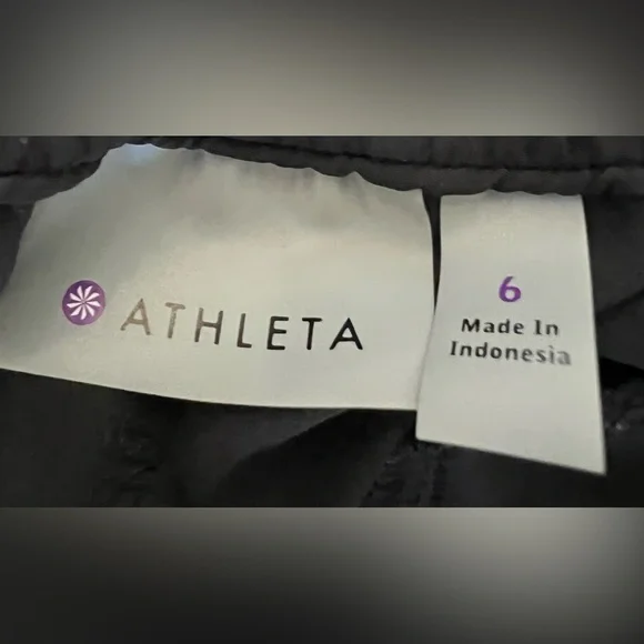 Athleta Black Cargo Jogger Pants Women’s Size 6 - Picture 7 of 7